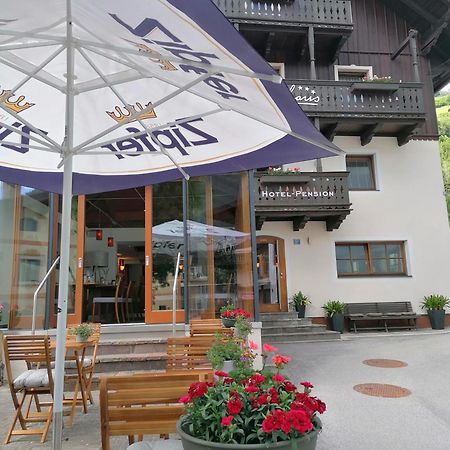 Hotel-Pension Hoferhaus Neukirchen am Grossvenediger Exterior photo